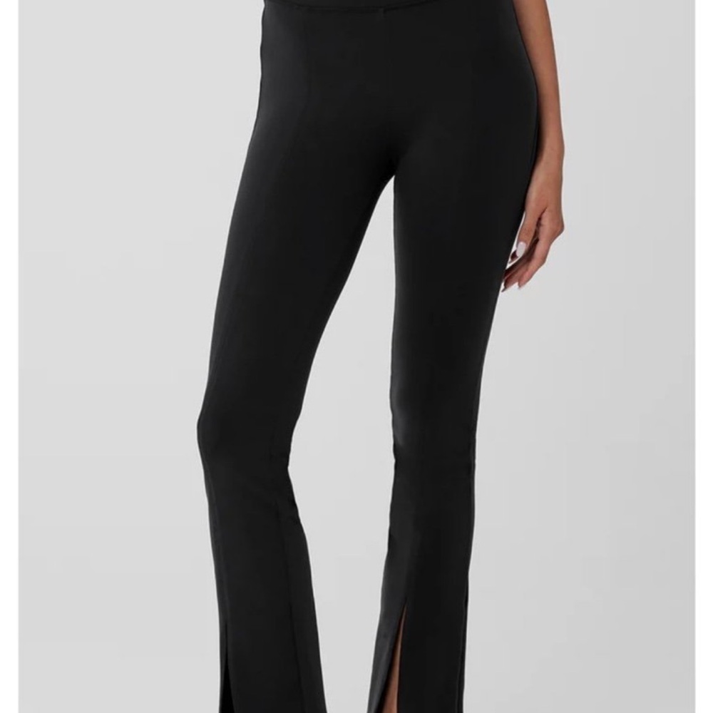 Alo flare legging small